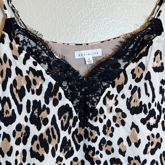 Socialite Animal Print Spaghetti Strap Tank Top - Picture 2 of 12